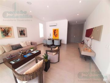 VENTA DE LUJOSA VILLA EN AIRES DEL BATAN