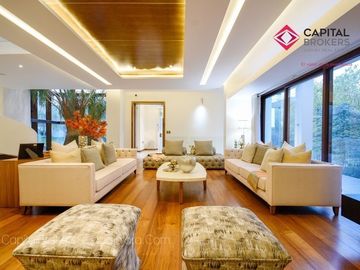 Casa en Venta en Reserva Real Con Alberca Por Zona Andares Terminados de Lujo