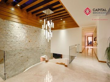 Casa en Venta en Reserva Real Con Alberca Por Zona Andares Terminados de Lujo