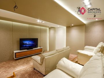 Casa en Venta en Reserva Real Con Alberca Por Zona Andares Terminados de Lujo