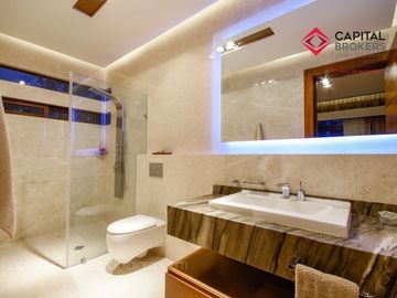 Casa en Venta en Reserva Real Con Alberca Por Zona Andares Terminados de Lujo