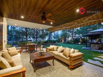 Casa en Venta en Reserva Real Con Alberca Por Zona Andares Terminados de Lujo