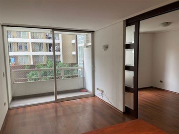 Departamento en Venta en Metro Santa Isabel, Lira