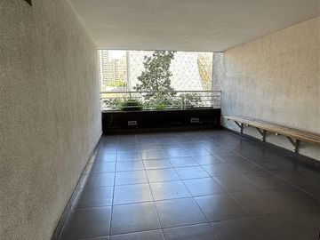 Departamento en Venta en Metro Santa Isabel, Lira