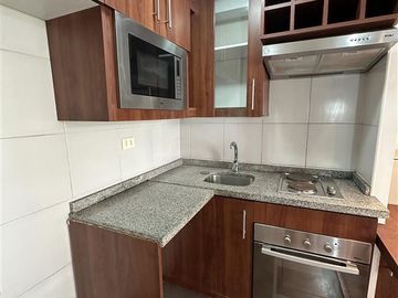 Departamento en Venta en Metro Santa Isabel, Lira