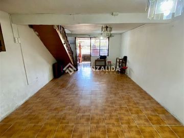 Casa en Venta en Av tres poniente con Asunción