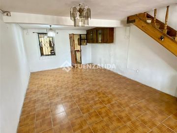 Casa en Venta en Av tres poniente con Asunción