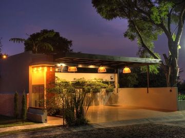 Casa de Lujo en Coto La Loma, Bugambilias