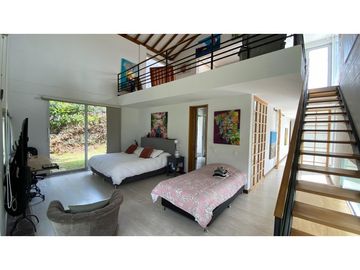 Venta de casa campestre en parcelacion via San Antonio La Ceja