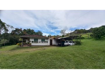 Venta de casa campestre en Rionegro Antioquia