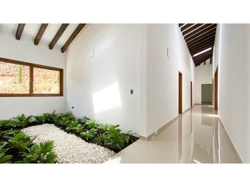 Venta de casa finca en Rionegro, Antioquia cercana al túnel de Oriente