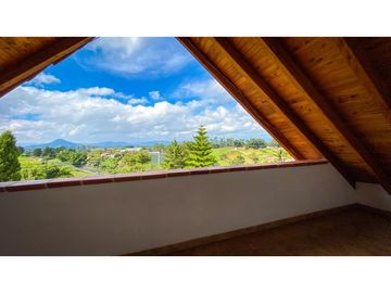 Venta de casa campestre en el Carmen de Viboral