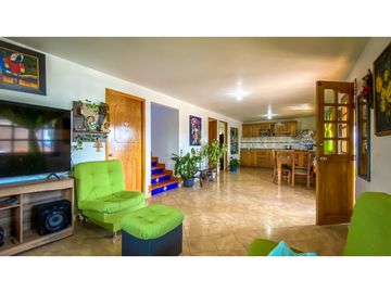 Venta de casa campestre en el Carmen de Viboral
