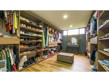 Venta de casa en exclusiva parcelación de Rionegro vereda El Tablazo