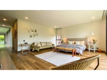 Venta de casa en exclusiva parcelación de Rionegro vereda El Tablazo