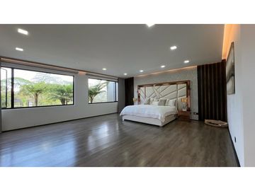 Venta de finca en Llanogrande, Rionegro