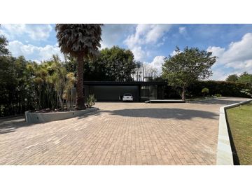 Venta de finca en Llanogrande, Rionegro