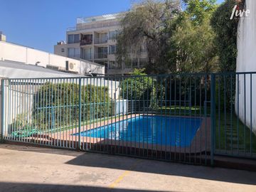 Se vende departamento Riquelme con Catedral, Metro Santa An
