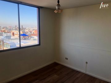 Se vende departamento Riquelme con Catedral, Metro Santa An