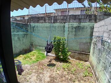 VENTA CASA URB. BEATA MERCEDES MOLINA (RS)