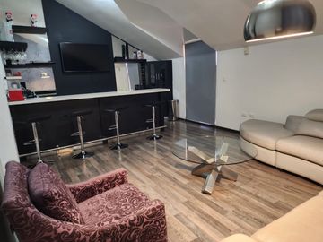 CASA EN VENTA EN COL. PUERTA DE HIERRO EN MONTERREY