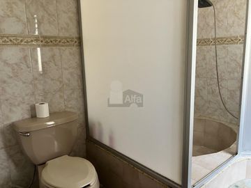 casa en venta  para remodelar en una de las mejores zonas del sur de la ciudad