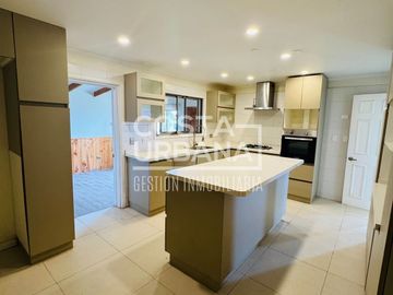 Cómoda casa en condominio de Mantagua