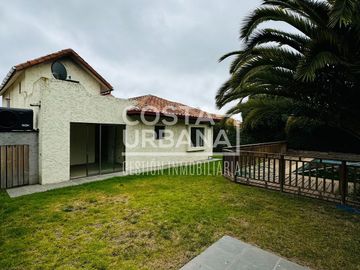 Cómoda casa en condominio de Mantagua
