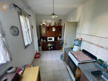 Departamento en  Abasto de tres dormitorios