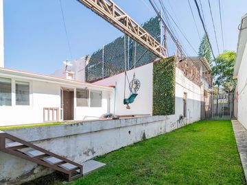 Casa en Cerrada de Un Solo Piso Ciudad Satélite