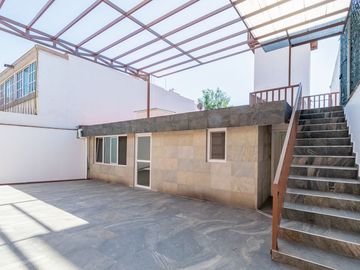 Casa en Cerrada de Un Solo Piso Ciudad Satélite