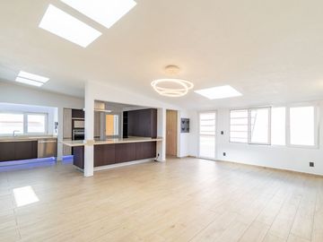 Casa en Cerrada de Un Solo Piso Ciudad Satélite