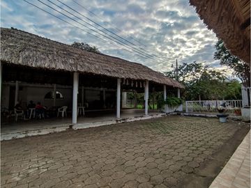 VENTA- CASA RICAURTE CUNDINAMARCA