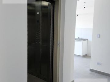 Departamento 3 Amb a estrenar  en Victoria  con Terraza, Parrilla y Cochera.