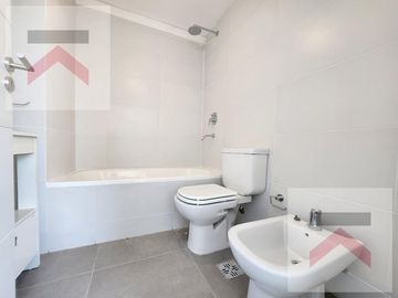 Departamento 3 Amb a estrenar  en Victoria  con Terraza, Parrilla y Cochera.