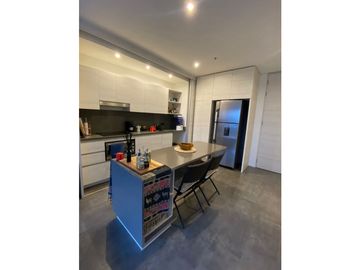 Apartamento para Venta en Envigado Alto las Palmas