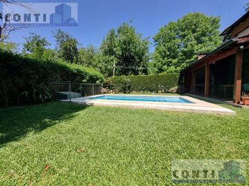 VENTA CHALET BARRIO PARQUE MATHEU