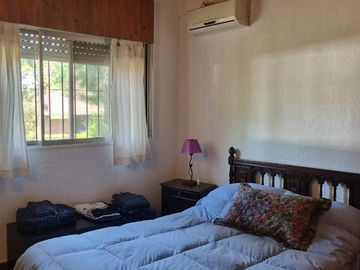 VENTA CHALET BARRIO PARQUE MATHEU