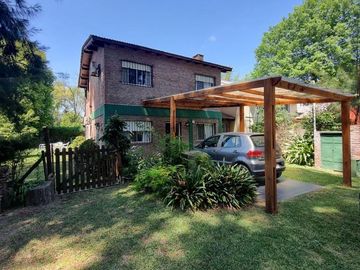 VENTA CHALET BARRIO PARQUE MATHEU
