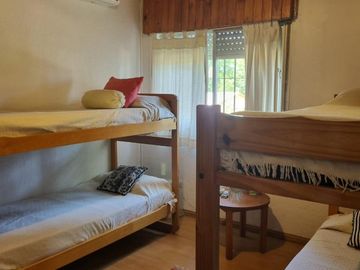 VENTA CHALET BARRIO PARQUE MATHEU