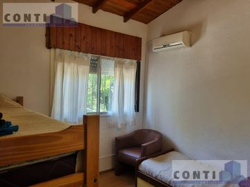 VENTA CHALET BARRIO PARQUE MATHEU