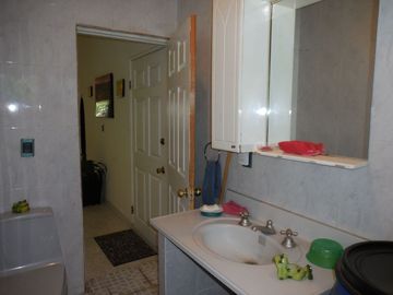 Residencia  en Fraccionamiento Burgos Bugambilias, de  4 recamaras