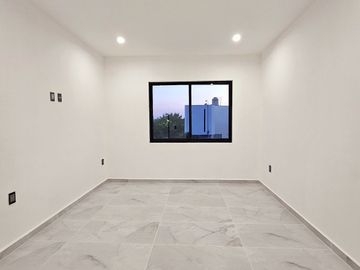 RESIDENCIA DE 4 RECÁMARAS AL NORTE DE VILLA DE ÁLVAREZ