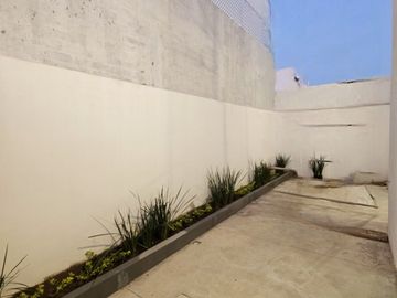 RESIDENCIA DE 4 RECÁMARAS AL NORTE DE VILLA DE ÁLVAREZ