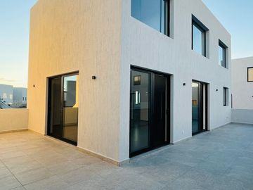 Venta de casa en Cumbres del Lago Juriquilla