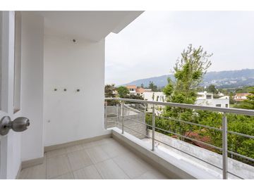 Cumbaya, Departamento en Venta, 130.11m2, 3 Habitaciones