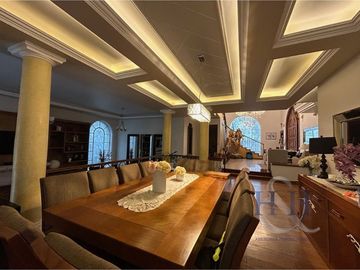Residencia en Venta en Puerta de Hierro