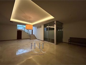 Residencia en Venta en Puerta de Hierro