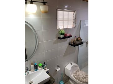 SE VENDE HERMOSA CASA EN PRADERAS DEL CAMPO CHORRERA