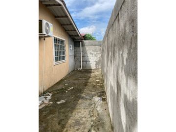 SE VENDE HERMOSA CASA EN PRADERAS DEL CAMPO CHORRERA